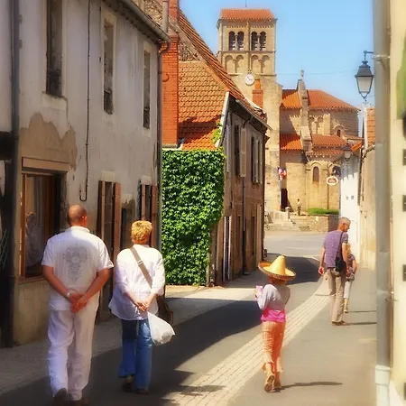 Nocleg ze śniadaniem Le Pre-chatel *